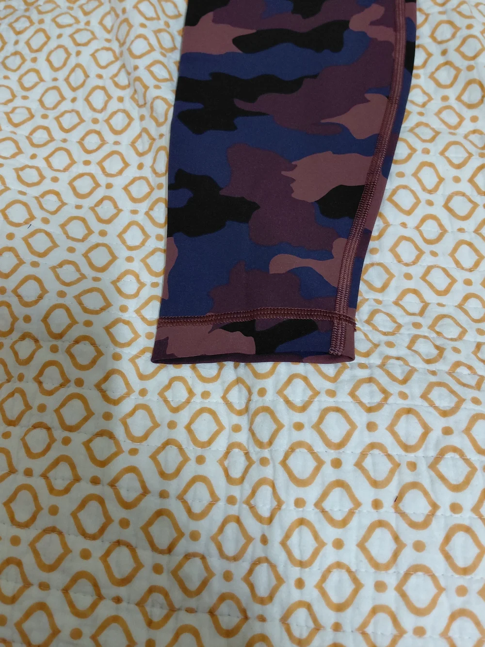 lululemon athletica Purple & Black Camo Leggings #B39